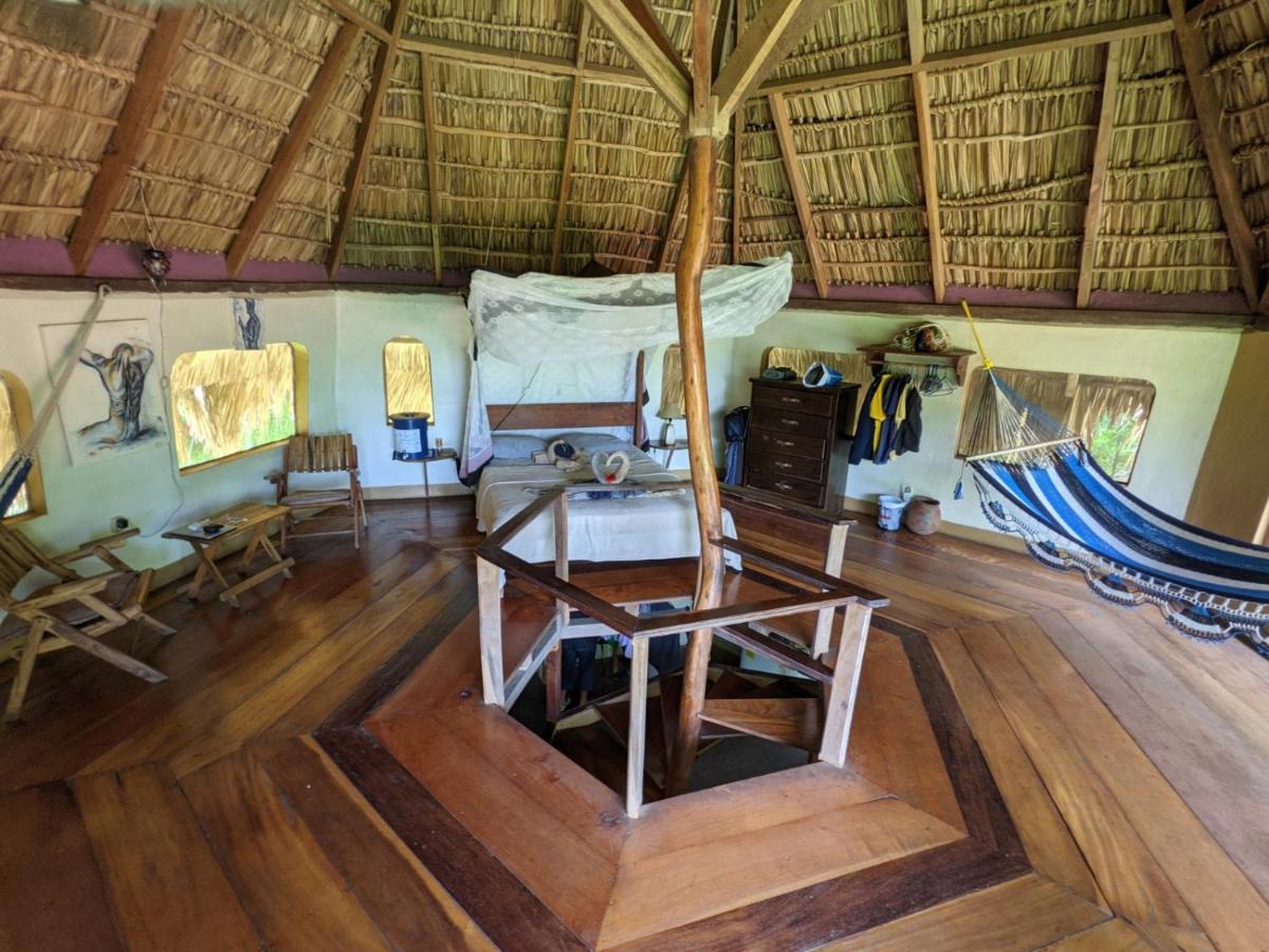 Finca Del Sol Eco Lodge Santa Cruz Exterior photo