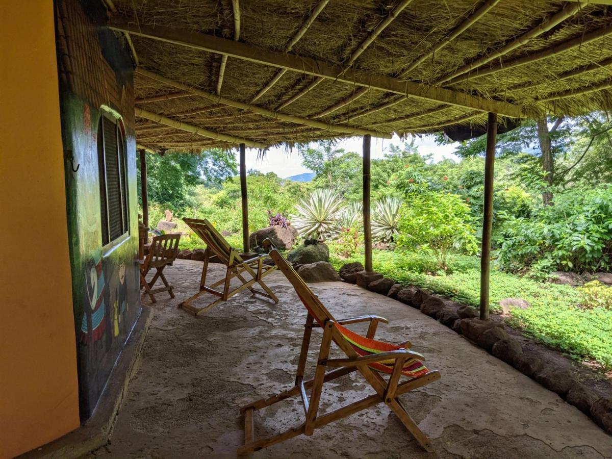 Finca Del Sol Eco Lodge Santa Cruz Exterior photo